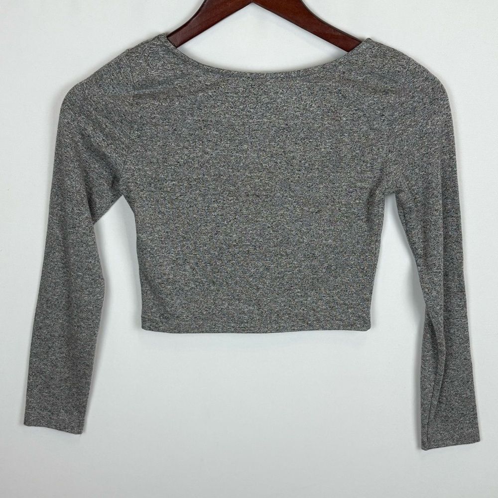 H&M Divided Je t'adore‎ Long Sleeve Crop Top - Picture 2 of 4